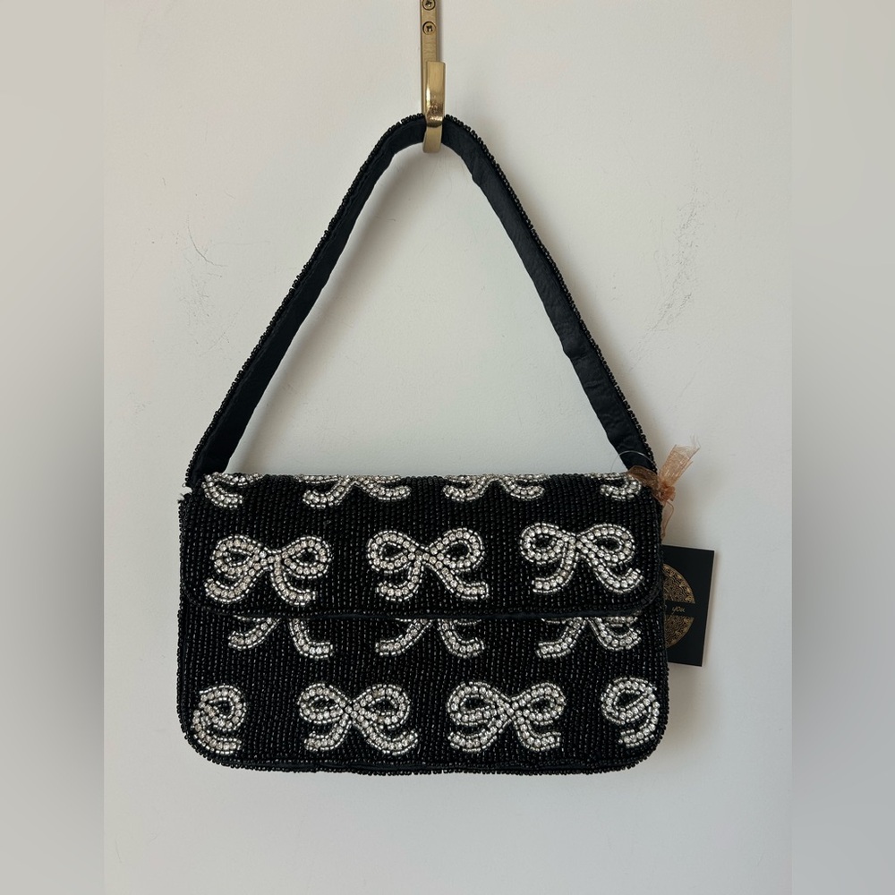 Viral Beaded Black Bow Shoulder Bag